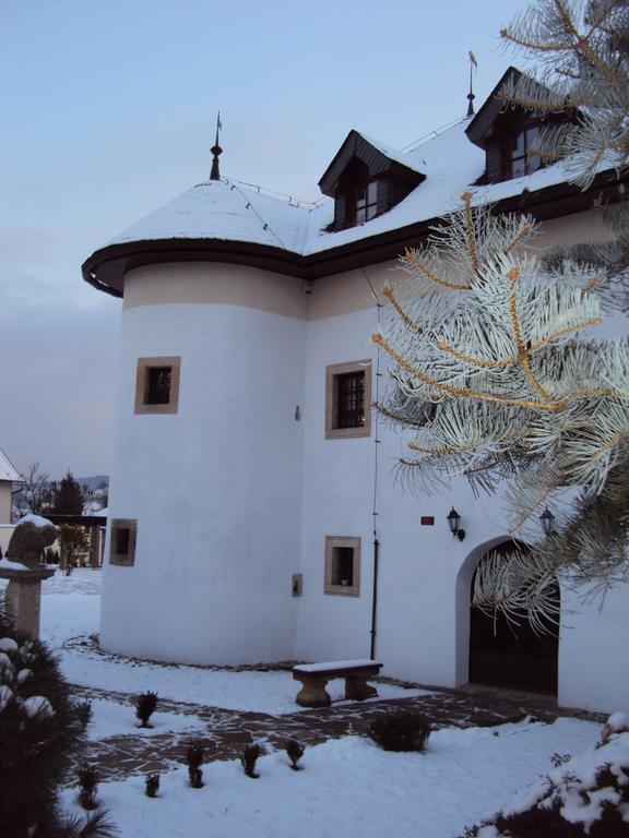 شقة Castle Kastiel Kotešová المظهر الخارجي الصورة