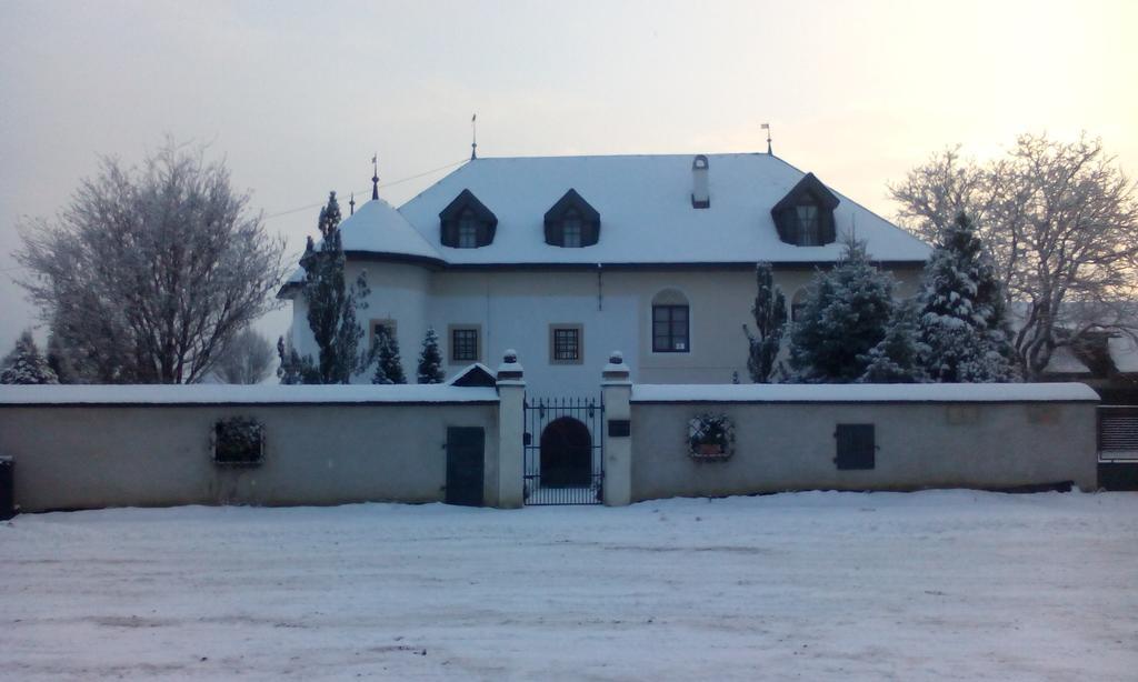 شقة Castle Kastiel Kotešová المظهر الخارجي الصورة