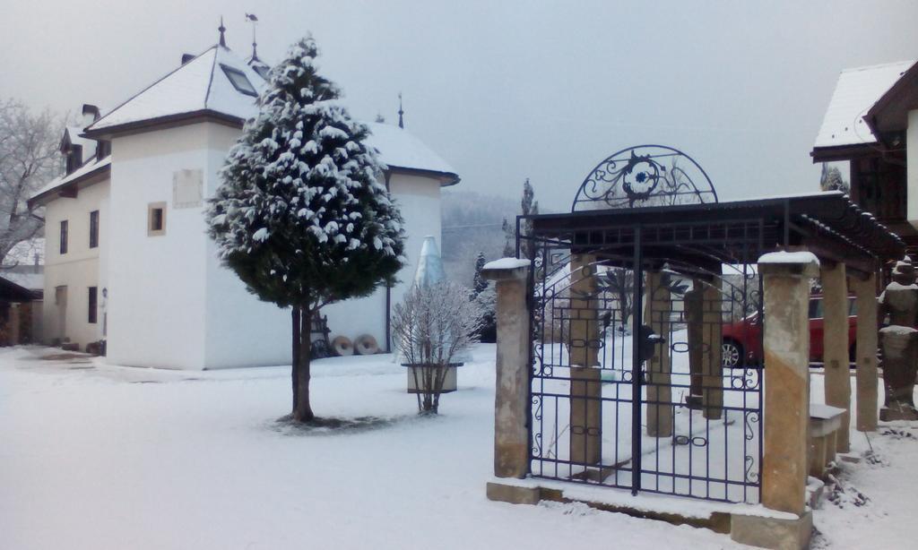 شقة Castle Kastiel Kotešová المظهر الخارجي الصورة