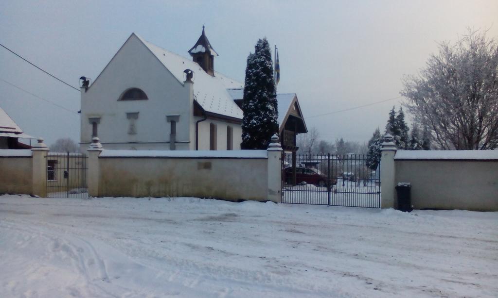 شقة Castle Kastiel Kotešová المظهر الخارجي الصورة